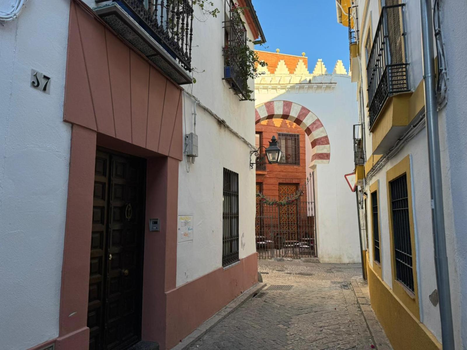 Noches De Cordoba Apartment Exterior photo
